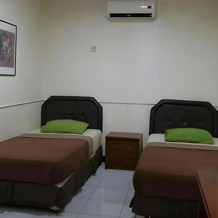 Mahadria Hotel Serang Ngoại thất bức ảnh